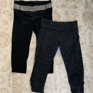 Set of 2 Medium yoga capris
